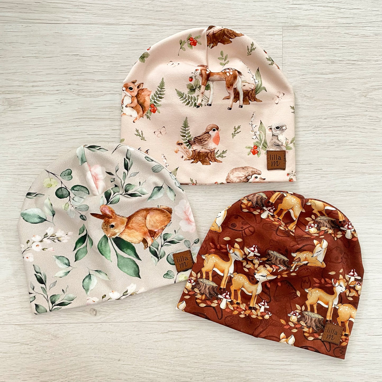 Skogens djur mössa - Metsän eläimiä pipo